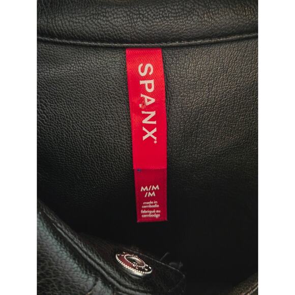 SPANX Women's Leather Like Oversized Shacket Size Medium Black Button Front- NEW - Picture 11 of 11